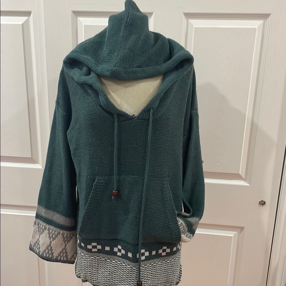 Cozy Green Hooded Sweater